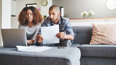 couple paying their bills